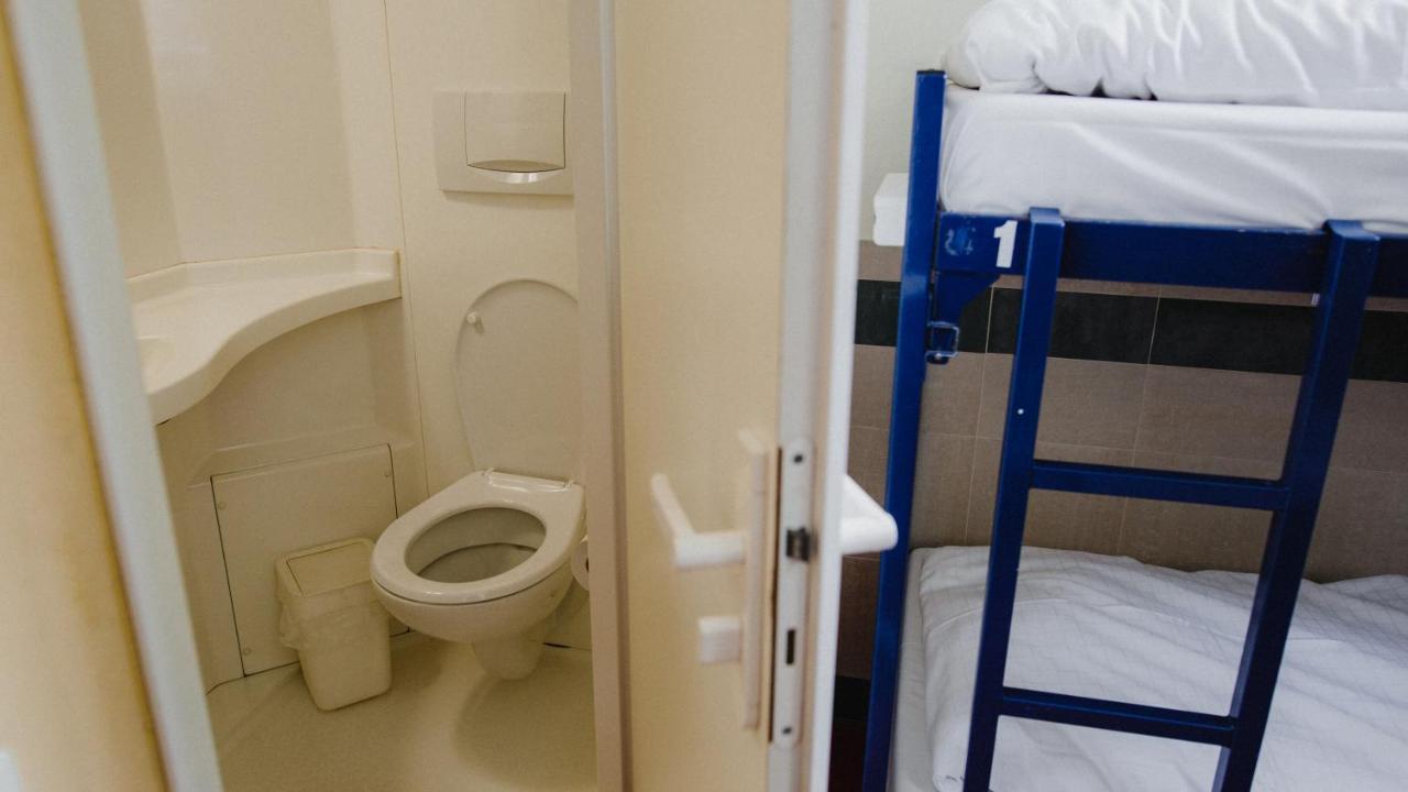 Shelter City Christian Hostel Amsterdam Dış mekan fotoğraf
